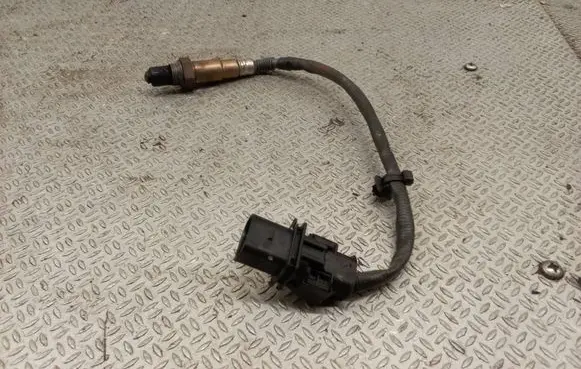 Opel Insignia A Lambda probe sensor 55572548