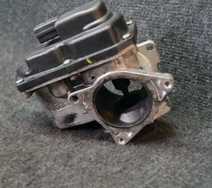 Audi A4 S4 B8 8K EGR valve 03L131501G16800549