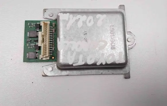 Toyota Corolla E210 E21 Headlight ballast module Xenon 096101D 2105030300