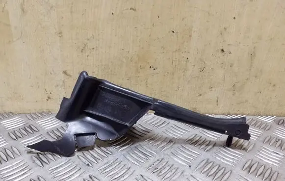 Mercedes-Benz ML W164 Intercooler air guide/duct channel 1645001516