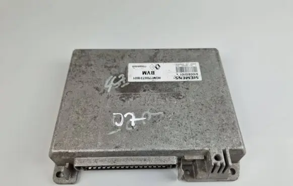 Renault 19 Engine control unit/module HOM7700731801 7700864505