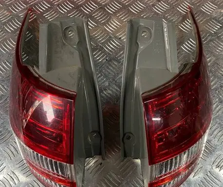 Toyota Previa (XR50) III Rear/tail lights set ACR55