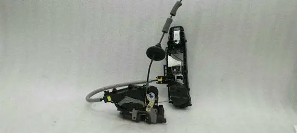 Mercedes-Benz AMG GT R190 C190 Front door lock A1907204002