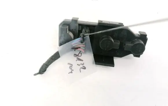 Tail light bulb cover holder