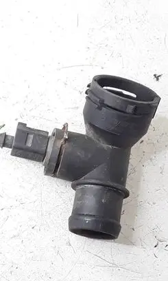 Volkswagen Touran I Engine coolant pipe/hose 1K0122291AD