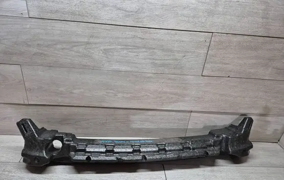 Hyundai Tucson TL Front bumper foam support bar 86520-D7500