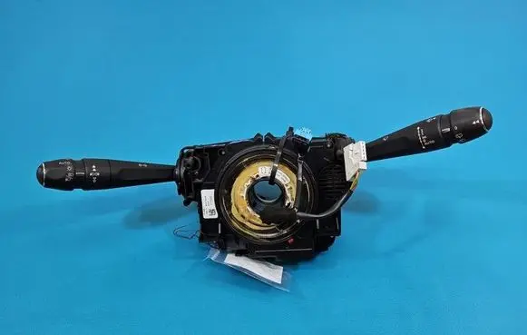 Citroen DS4 Headlight wiper switch 98000223XT IMPRK1586400