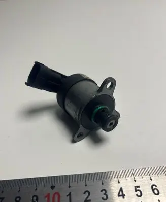 Ford C-MAX I Fuel pressure sensor 0928400607 0928400 50811