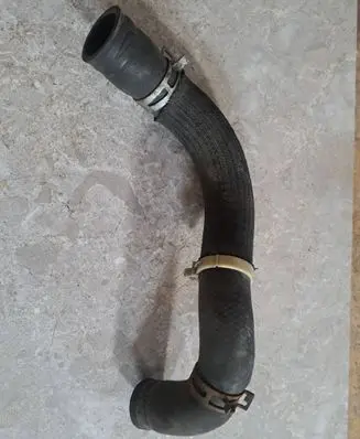 Toyota Avensis T270 Coolant pipe/hose 