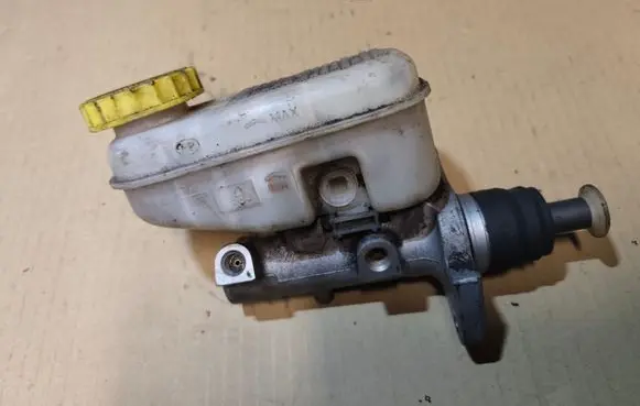 Chrysler Sebring (ST-22 - JR) Master brake cylinder P04764649AA