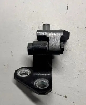 Volkswagen Golf VI Rear door upper hinge 1K9833402C