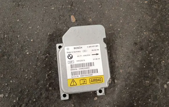 BMW X5 E53 Airbag control unit/module 0285001681