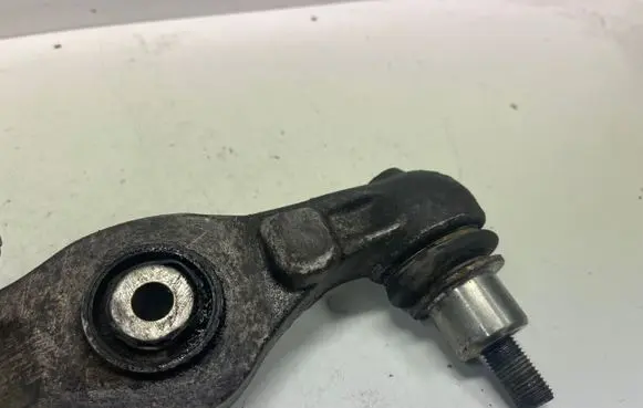 Audi A6 S6 C6 4F Front lower control arm/wishbone