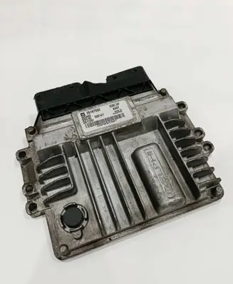 Chevrolet Captiva Engine control unit/module 25187592 28338455 96951477