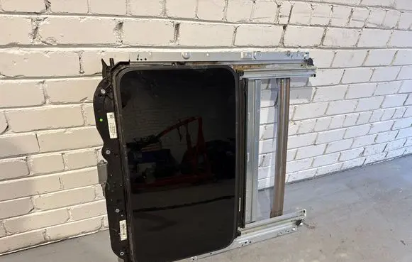 Dodge Durango III Sunroof set 5PT00HDAAI 513696520