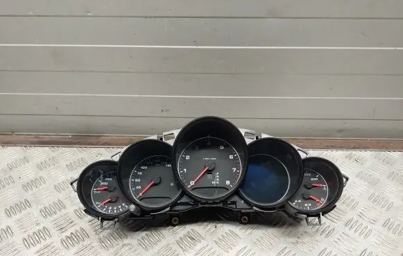 Porsche Panamera (970) Speedometer (instrument cluster) 97064114608