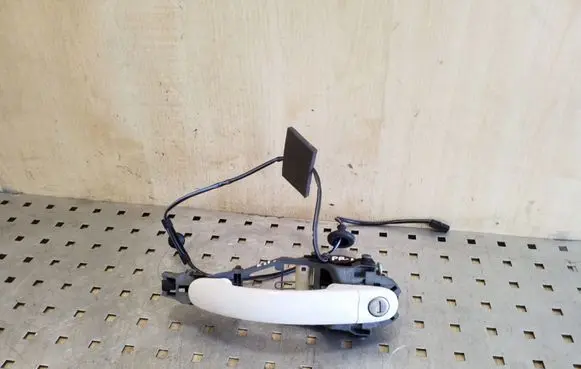 Volkswagen Eos Front door exterior handle 1Q0837885D