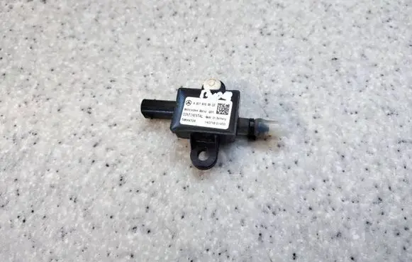 Mercedes-Benz C W205 Sensor A2079056902