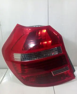 BMW 1 E81 E87 Rear/tail lights L90009577