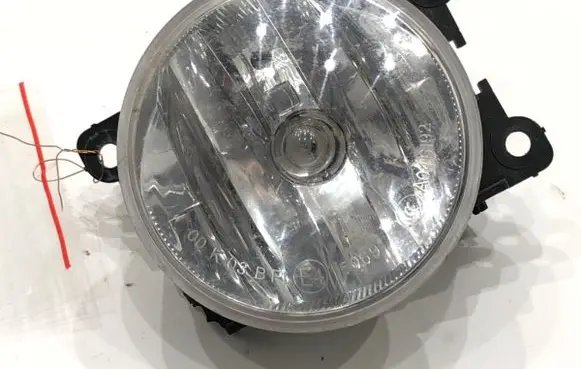 Peugeot 208 Front fog light