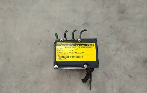 Renault Megane II ABS Pump 8200527390 0265231734 0265800519