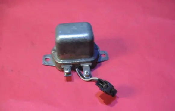Mitsubishi Galant Glow plug pre-heat relay DX8201 3901
