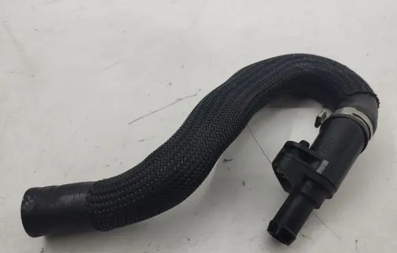 Audi A7 S7 4G Engine coolant pipe/hose