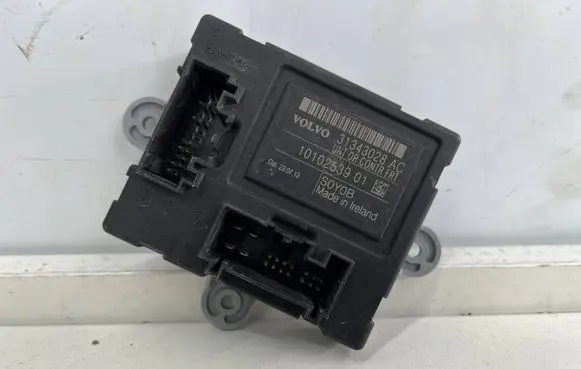 Volvo XC70 Other control units/modules 1010253901