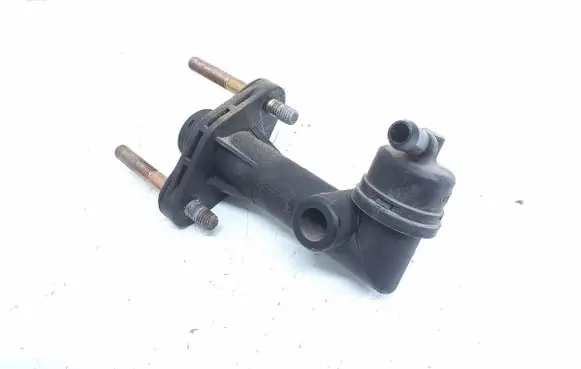KIA Sorento Clutch slave cylinder 