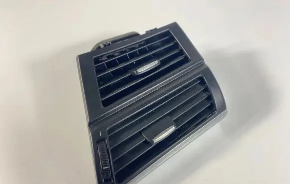 BMW X5 E70 Dashboard side air vent grill/cover trim 9227768 14482110 01860