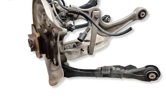 Audi Q5 SQ5 Stub axle 