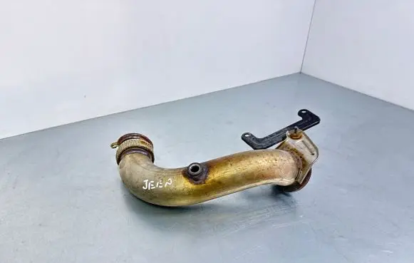 Jeep Grand Cherokee Muffler pipe connector clamp