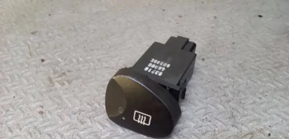 Hyundai H-1, Starex, Satellite Windscreen/window heater switch 937104A000