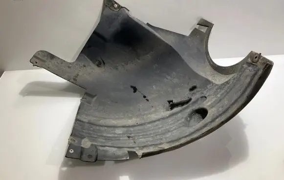 Mercedes-Benz CLK A209 C209 Front wheel arch liner splash guards A2098840622 137702 127002