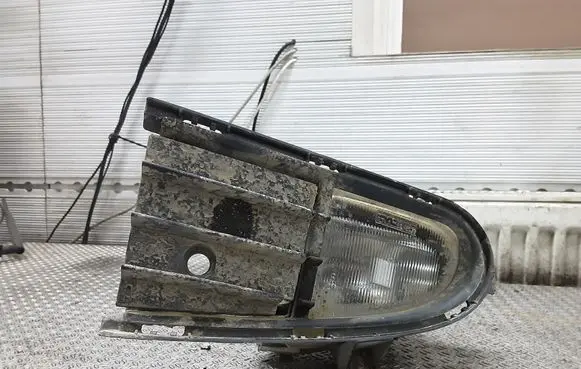 Volkswagen Sharan Front fog light
