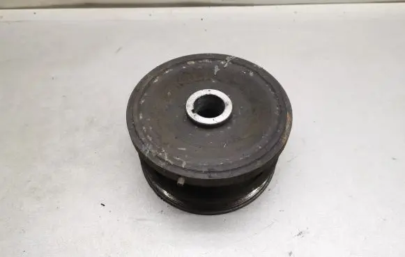 Mercedes-Benz E W124 Crankshaft pulley