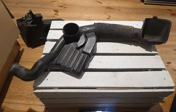 Mini One - Cooper R50 - 53 Air intake hose/pipe 1477835 11025410