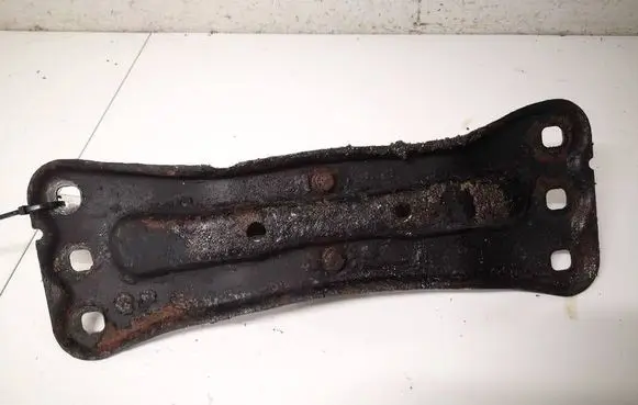Mercedes-Benz C W203 Front subframe 