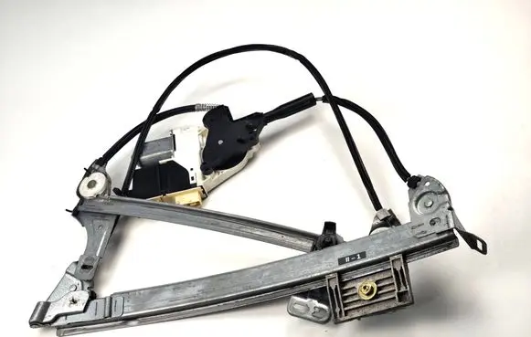 Peugeot 307 CC Front door window regulator with motor 9656221580 G9656221580