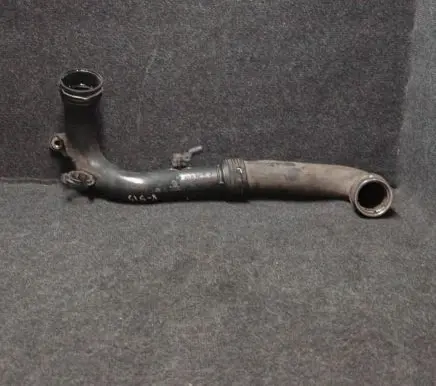 Volkswagen Golf V Intercooler hose/pipe 1K0145762