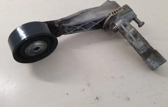 Mini Cooper Countryman R60 Generator/alternator belt tensioner 7571015