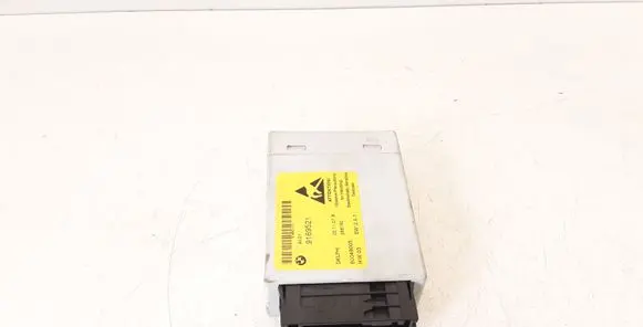 BMW 5 E60 E61 Central console control unit 9169521