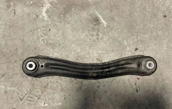 Mercedes-Benz GL X166 Rear control arm A1663520415