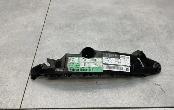 Nissan Juke I F15 Front bumper mounting bracket 62222BV80A
