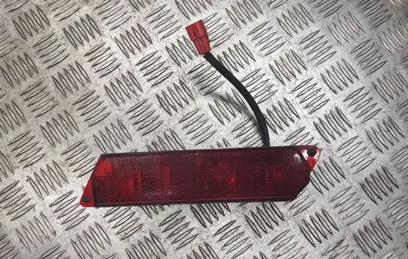 Chrysler Voyager Third/center stoplight 4676638 58622E 4576250