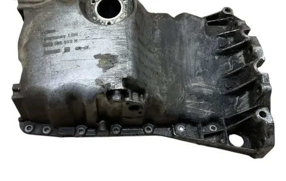 Audi A4 S4 B5 8D Oil sump 06B103603N 06B103603