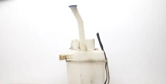 Toyota Corolla E120 E130 Windshield washer fluid reservoir/tank E11001185 E11015024