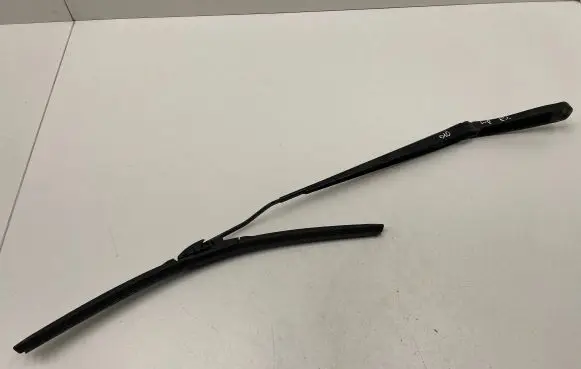 Chrysler Grand Voyager V Windshield/front glass wiper blade 