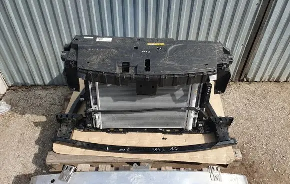Citroen DS4 Radiator support slam panel