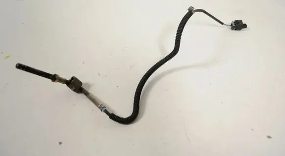 Mercedes-Benz C W205 Oil temperature sensor A0081532728